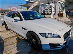 جاكوار XF